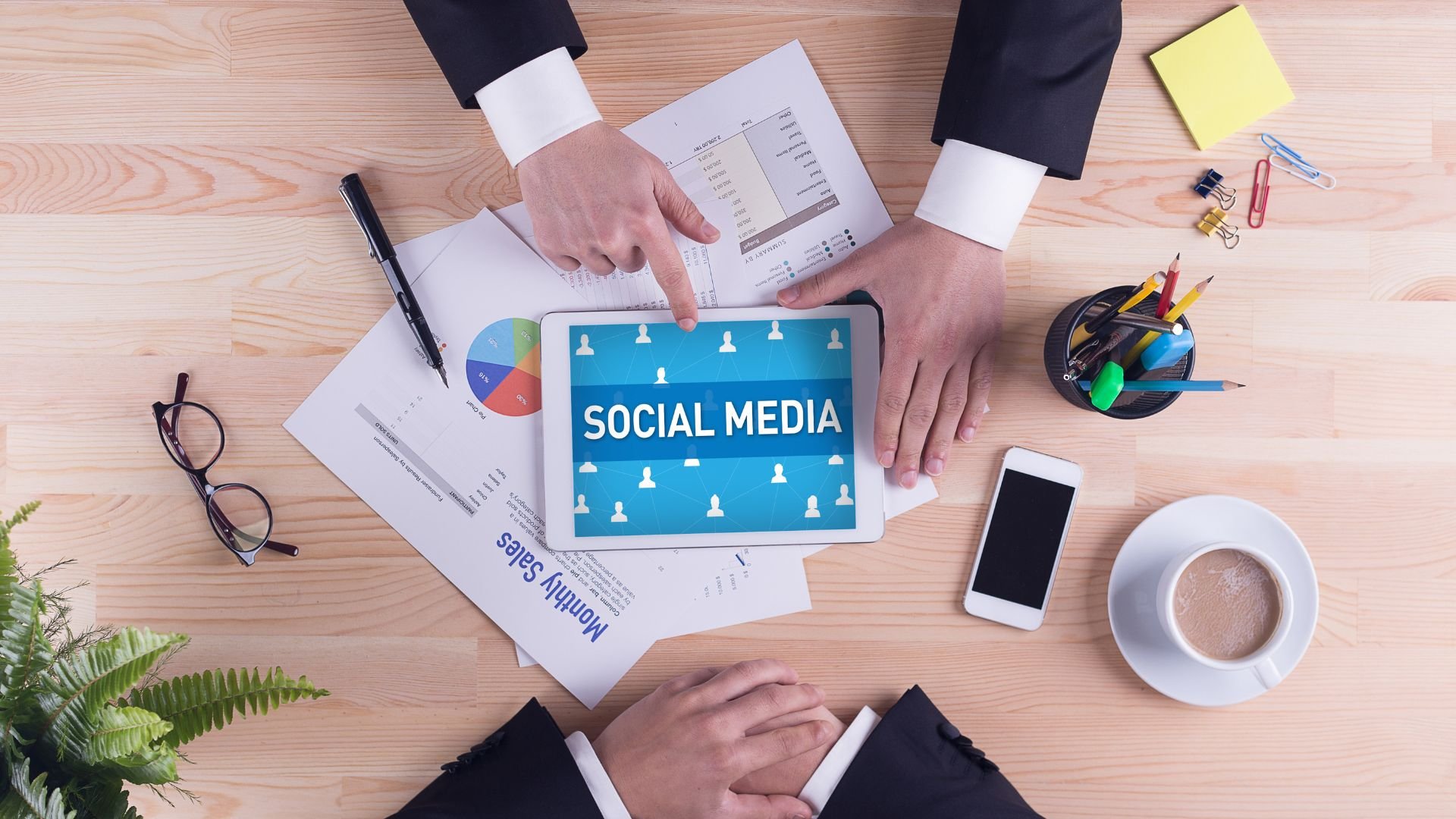 Investire-nei-social-media-per-far-crescere-il-business-ekeria-1