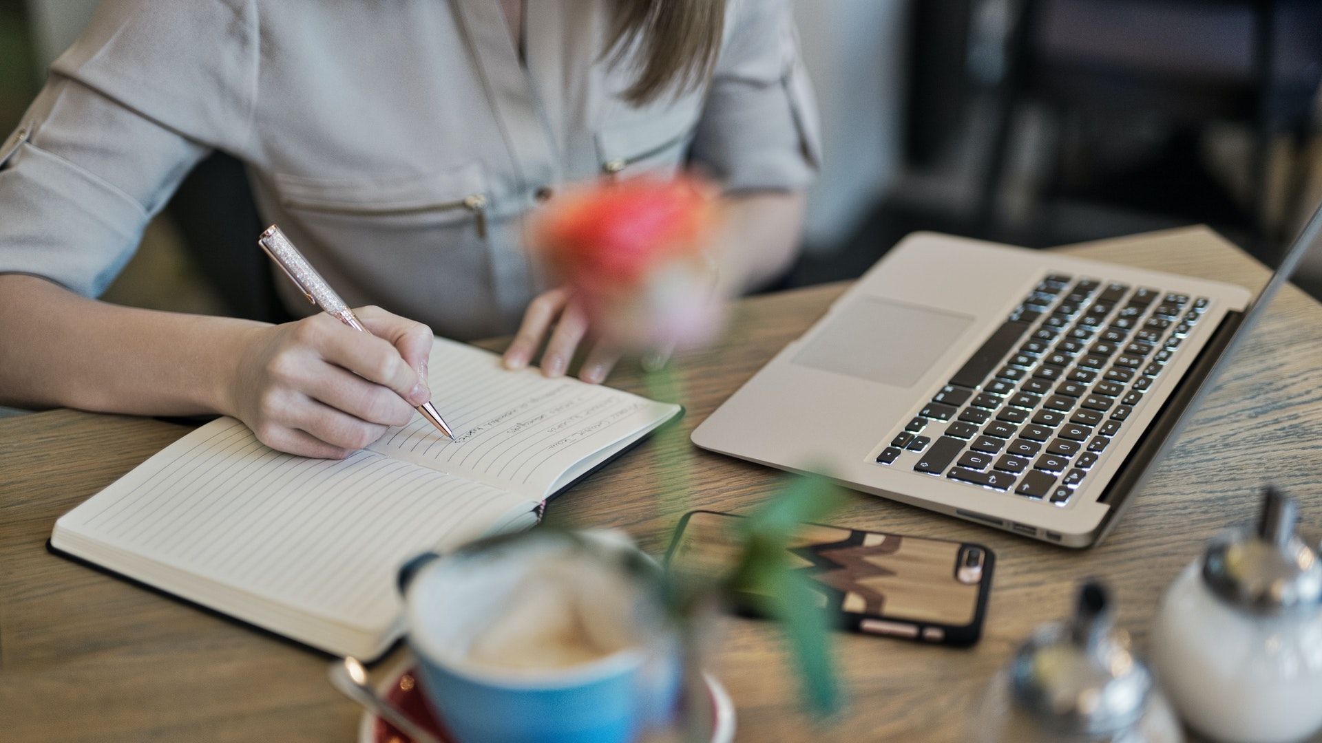 Strategia-di-Content-Marketing-per-il-B2B.jpg